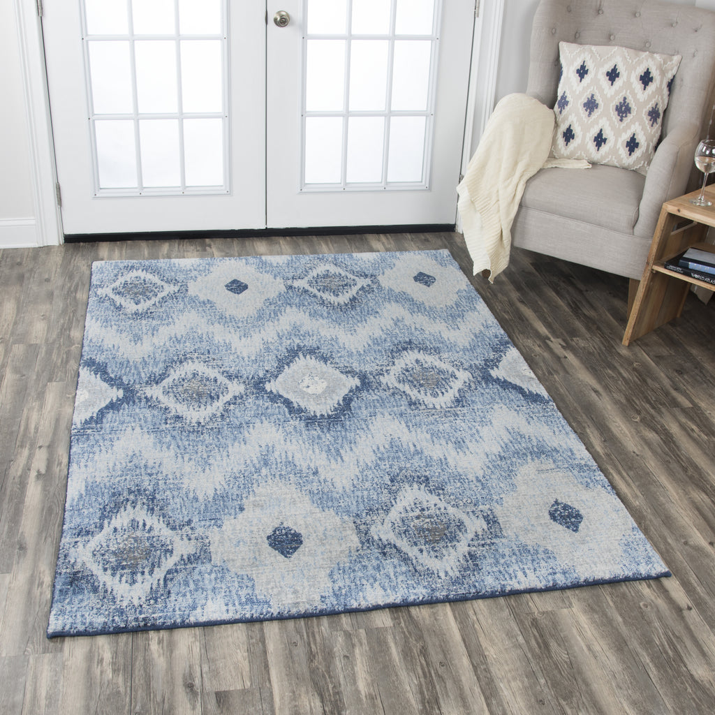 Rizzy Gossamer GS6737 Light Gray Area Rug Lifestyle Shot Feature