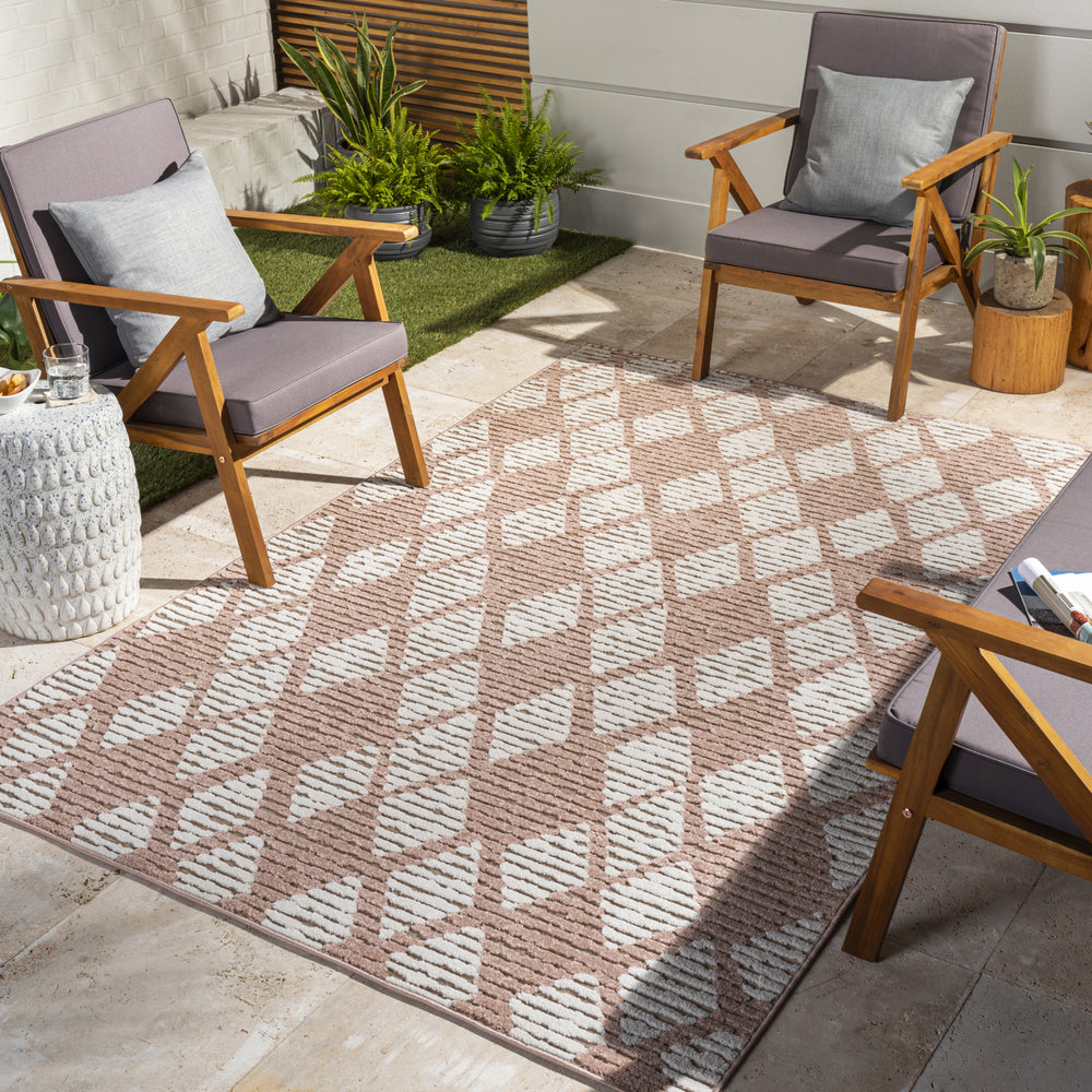 Surya Greenwich GWC-2339 Area Rug Room Scene Feature