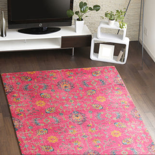 Bashian Heritage H114-Z035 Fuchsia Area Rug Room Scene Feature