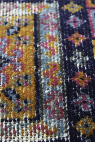 Bashian Heritage H114-Z042A Fuchsia Area Rug Close up