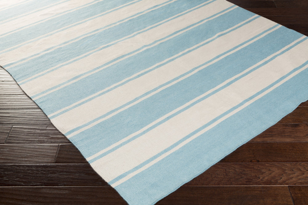 Surya Habersham HAB-8006 Area Rug Corner Shot Feature