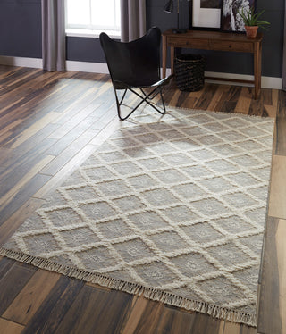 Momeni Harper HAR-1 Grey Area Rug Room Image Feature