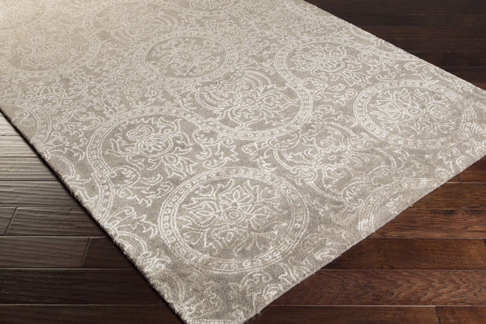 Surya Henna HEN-1000 Area Rug 5x8 Corner Feature