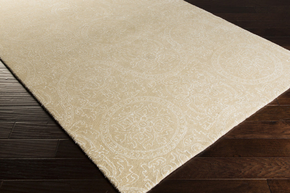 Surya Henna HEN-1002 Area Rug 5x8 Corner Feature