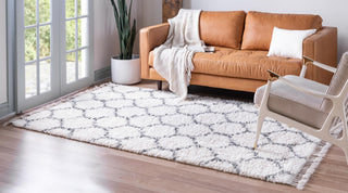 Unique Loom Hygge Shag T-HYGE1 Ivory Area Rug Rectangle Lifestyle Image