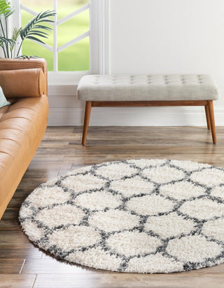 Unique Loom Hygge Shag T-HYGE1 Ivory Area Rug Round Lifestyle Image