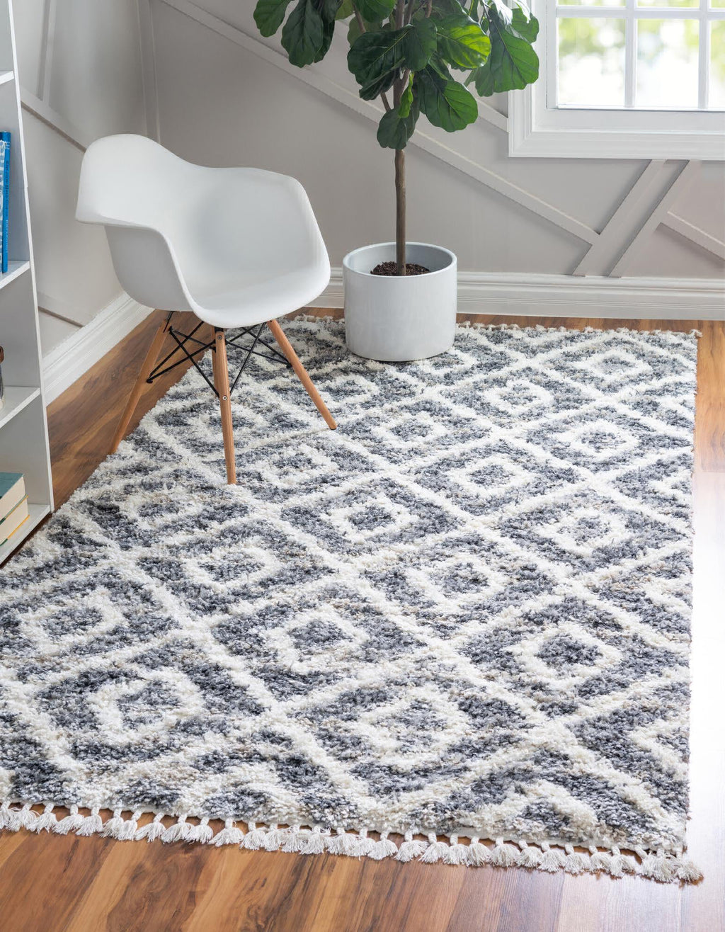 Unique Loom Hygge Shag T-HYGE2 Gray Area Rug Rectangle Lifestyle Image Feature