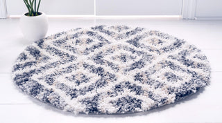 Unique Loom Hygge Shag T-HYGE2 Gray Area Rug Round Lifestyle Image