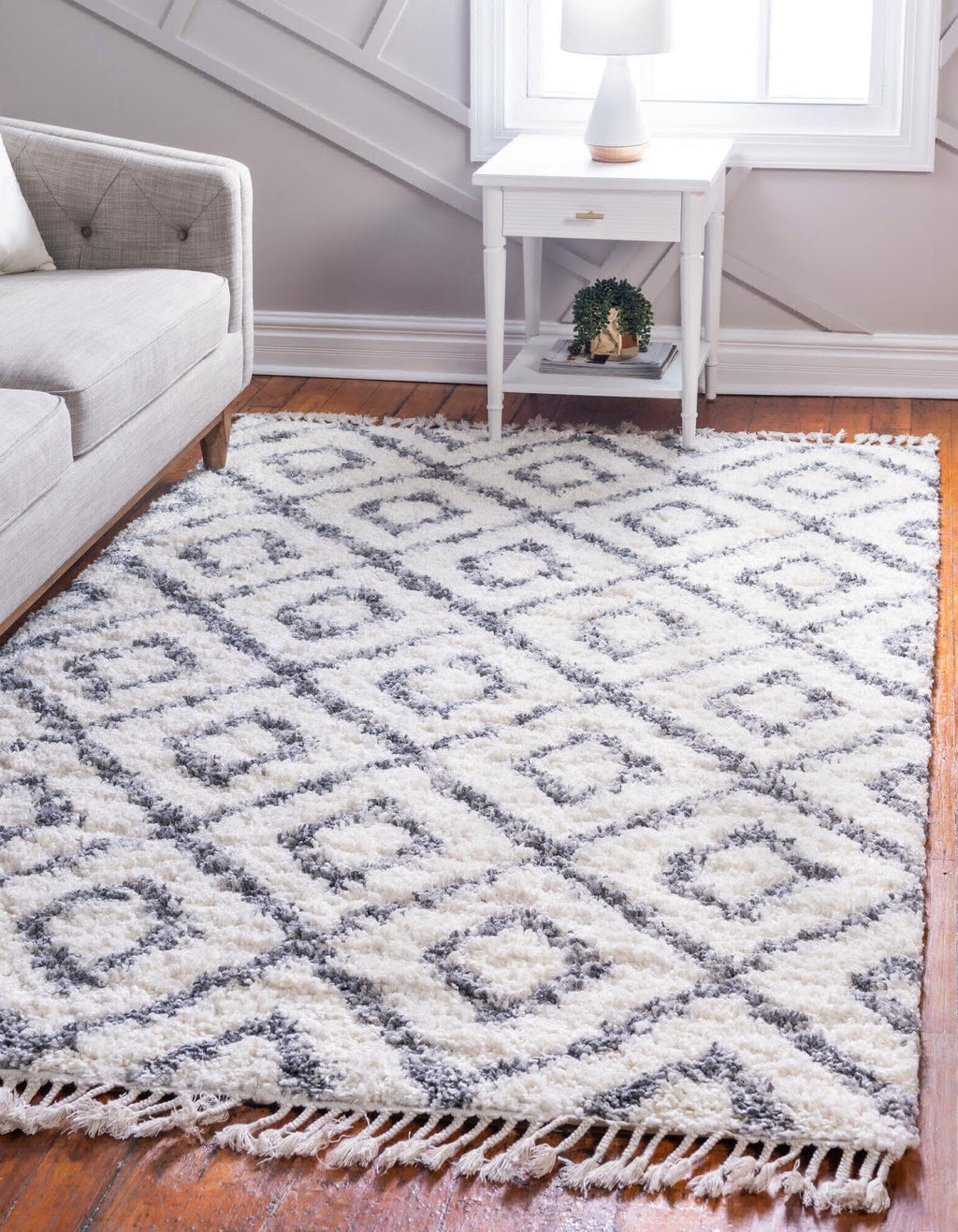 Unique Loom Hygge Shag T-HYGE2 Ivory Area Rug Rectangle Lifestyle Image Feature