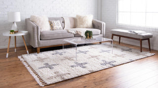 Unique Loom Hygge Shag T-LAGOM7 Ivory Area Rug Rectangle Lifestyle Image