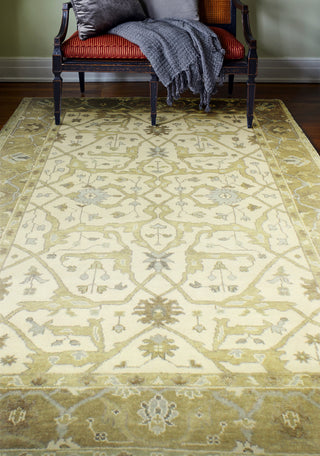 Bashian Vintage I123-HSA101 Ivory/Gold Area Rug Room Scene