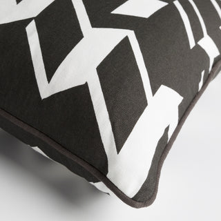 Artistic Weavers Inga Josefine Black/Ivory Detail