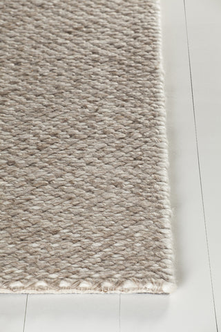 Chandra Ira IRA-44500 Brown Area Rug Corner Shot