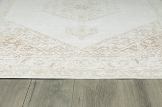 Momeni Isabella ISA10 Brown Area Rug Close up