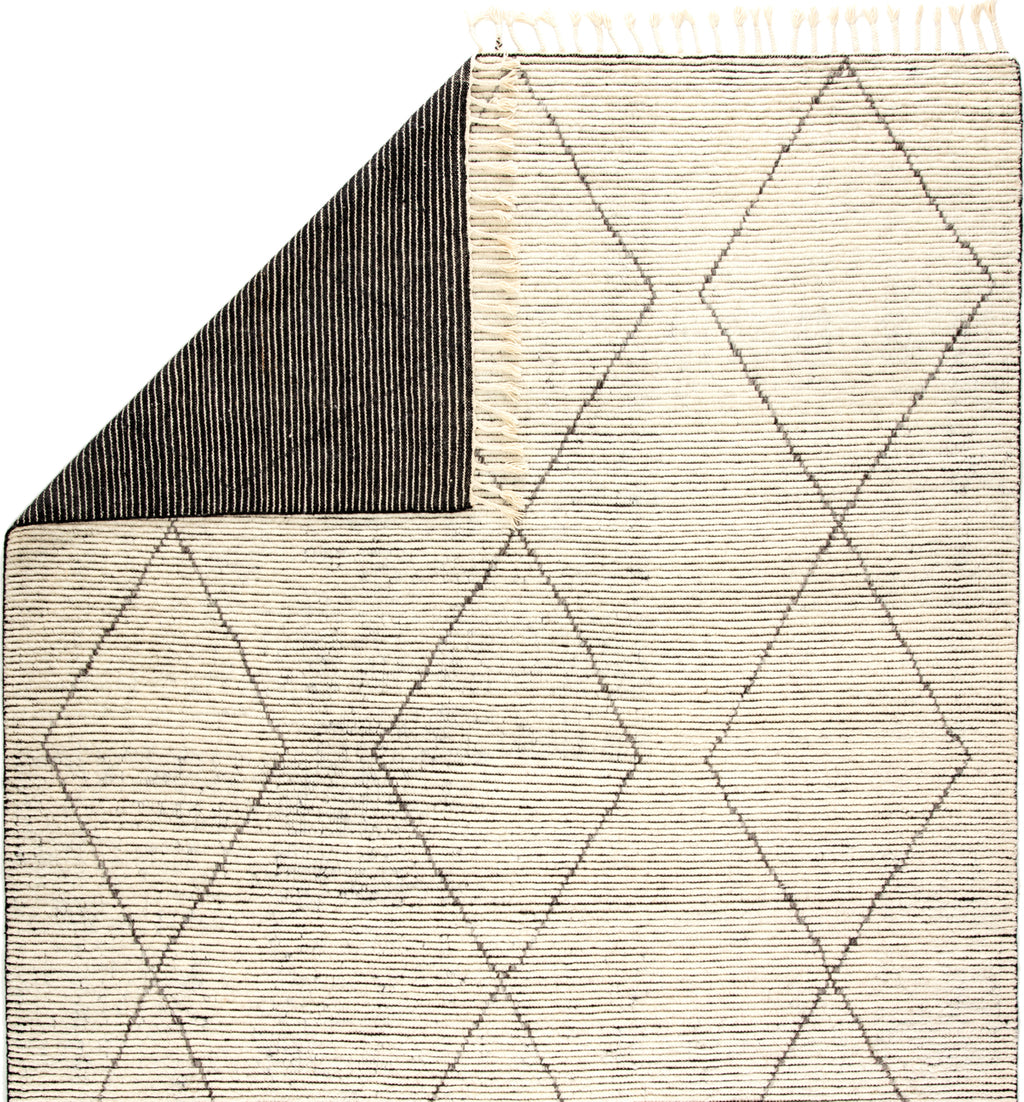 Jaipur Living Alpine Ammil ALP03 Cream/Black Area Rug Incredible Rugs and Decor