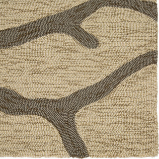 Jaipur Living Coastal Lagoon Coral COL09 White/Gray Area Rug