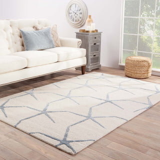 Jaipur Living Coastal Resort Starfishing COR24 White/Blue Area Rug Lifestyle Image Feature