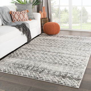 Jaipur Living Dalton Enesta DAT04 Gray/Ivory Area Rug Lifestyle Image Feature