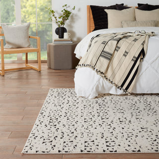 Jaipur Living Emrys Avis EMR04 Ivory/Black Area Rug by Vibe Collection Image