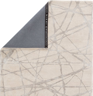 Jaipur Living Etho Avondale ENK11 White/Gray Area Rug by Nikki Chu Folded Backing Image