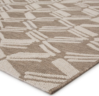 Jaipur Living Fresno Caelum FSN02 Beige/Cream Area Rug Corner Image