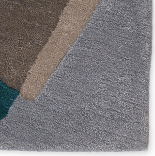 Jaipur Living Iconic Fayruz ICO05 Gray/Teal Area Rug Corner Close up Image