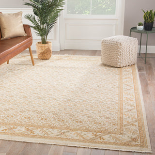 Jaipur Living Jaimak Kiruna JM38 Gold/Light Gray Area Rug Lifestyle Image Feature