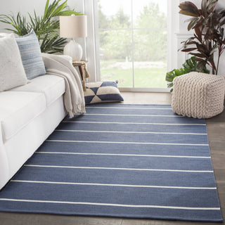 Jaipur Living Lanai Corbina LAN02 Dark Blue/Ivory Area Rug Lifestyle Image Feature