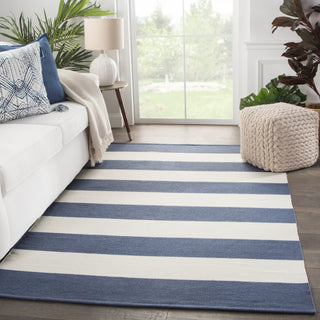 Jaipur Living Lanai Remora LAN07 Dark Blue/Ivory Area Rug Lifestyle Image Feature