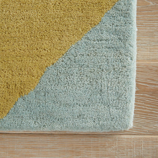 Jaipur Living En Casa Ojo LST16 Gold/Teal Area Rug by Luli Sanchez Corner Close Up Image