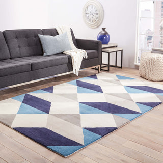 Jaipur Living En Casa By Tufted Ojo LST17 Blue/Gray Area Rug Luli Sanchez Lifestyle Image Feature