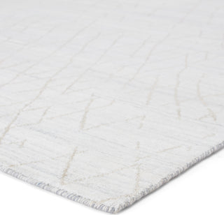 Jaipur Living Makai Sahar White/Tan Area Rug - Corner