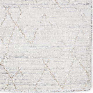 Jaipur Living Makai Sahar White/Tan Area Rug - Close Up