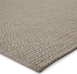 Jaipur Living Nirvana Premium Iver NIP05 Light Gray Area Rug Corner Image