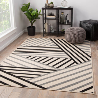 Jaipur Living Patio Begley PAO05 Black/Gray Area Rug Lifestyle Image Feature