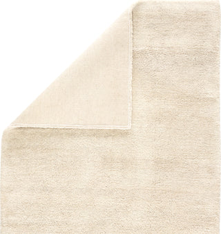 Jaipur Living Paulo Serra PLO02 Ivory Area Rug Folded Backing Image