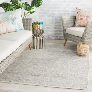 Jaipur Living Pasadena Lamanda PSD01 Light Gray/Ivory Area Rug Lifestyle Image Feature