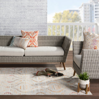 Jaipur Living Rhythmik Jive RHN04 Gray/Orange Area Rug by Nikki Chu