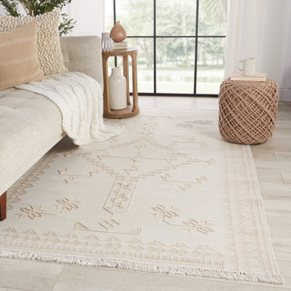 Jaipur Living Revelry Ollin RVR01 White/Cream Area Rug Lifestyle Image Feature