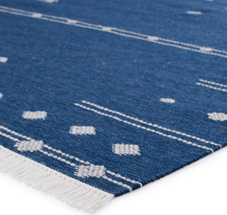 Jaipur Living Revelry Calli RVR02 Blue/White Area Rug Corner Image