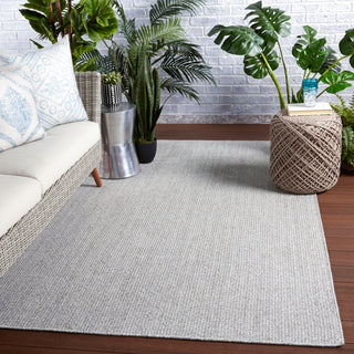 Jaipur Living San Clemente Maracay SAC01 Light Gray/White Area Rug Lifestyle Image Feature