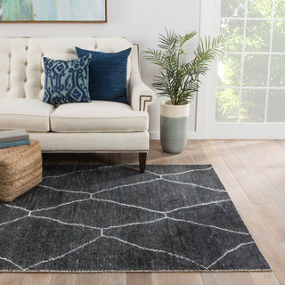 Jaipur Living Satellite Carmine SAT05 Dark Gray/Blue Area Rug Lifestyle Image Feature