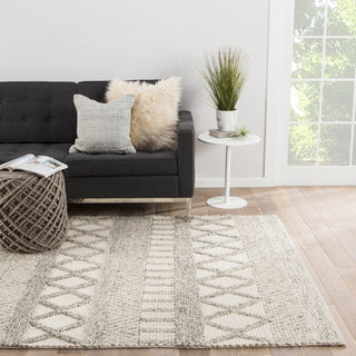 Jaipur Living Scandinavia Dula Sandhurst SCD21 Gray/White Area Rug Lifestyle Image Feature