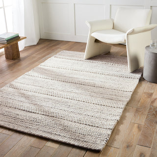 Jaipur Living Scandinavia Dula Lagom SCD27 Ivory/Light Gray Area Rug Lifestyle Image Feature