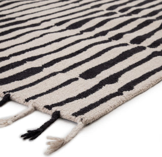 Jaipur Living Vera Saville VNK08 Black/Ivory Area Rug by Nikki Chu - Corner