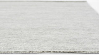 Momeni James JAM-1 Light Grey Area Rug Close up