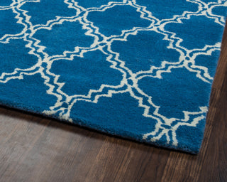 Rizzy Julian Pointe JP8742 Area Rug Corner Shot Feature