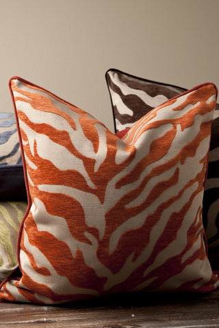 Surya Velvet Zebra Eye-catching Patterned  Feature