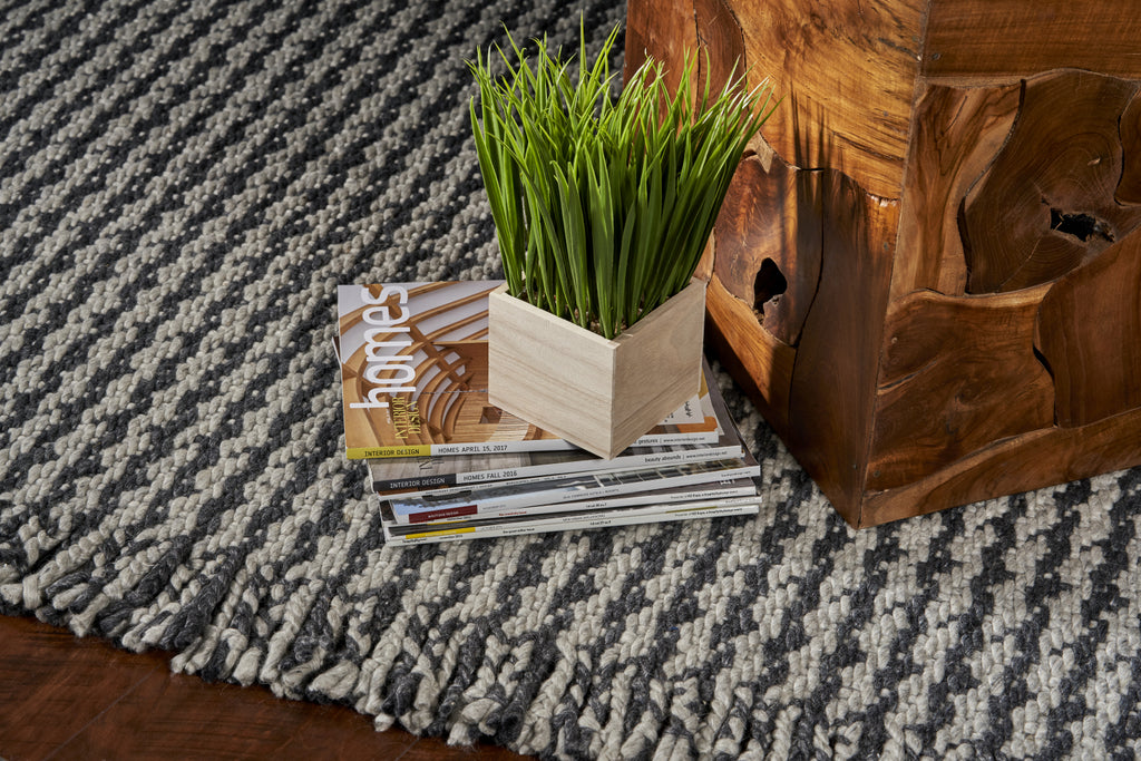KAS Maui 1341 Grey Houndstooth Area Rug Runner Image Feature