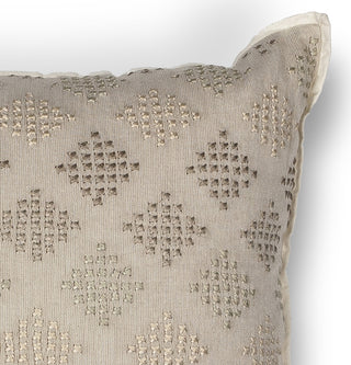 KAS Pillow L185 Taupe Diamonds Round Image